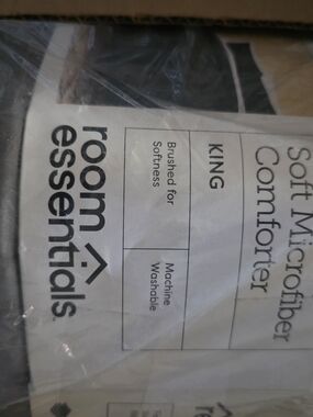 Black Solid Grey Solid Essentials  Microfiber Comforter - King Never Opened New